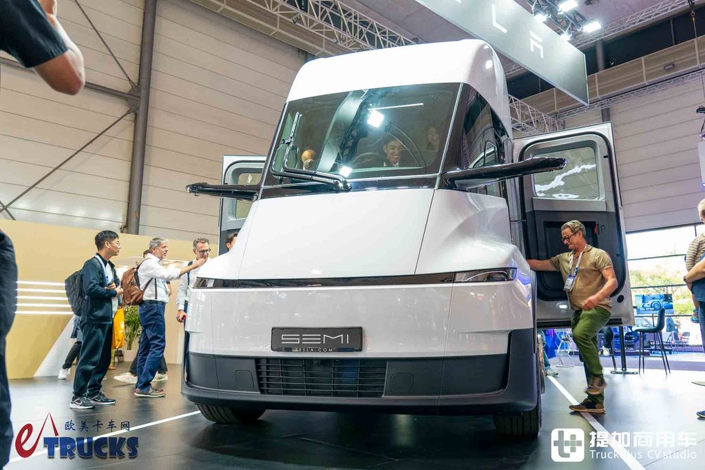 2026IAA：地球上最先进的电动重卡？实则有不少妥协！特斯拉Semi深度实拍评测