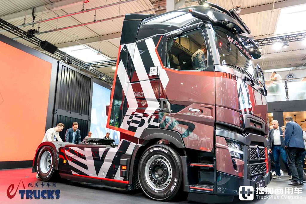 2026IAA：全球限量30台！法式浪漫拉满？雷诺T-High终极版深度实拍评测