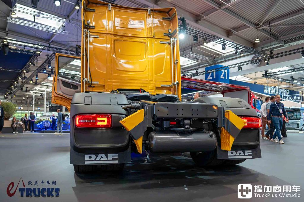 2026IAA:超大驾驶室+米勒循环发动机,无缘国内的欧洲旗舰重卡有多强?达夫XG+深度实拍评测