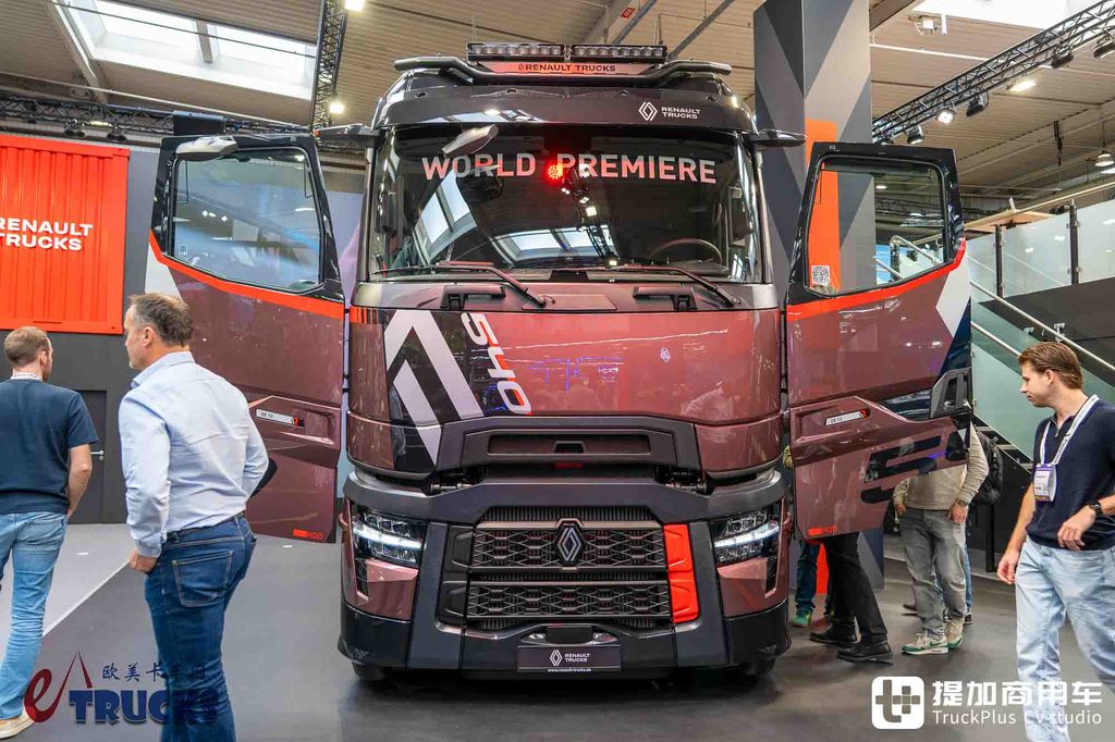 2026IAA：全球限量30台！法式浪漫拉满？雷诺T-High终极版深度实拍评测